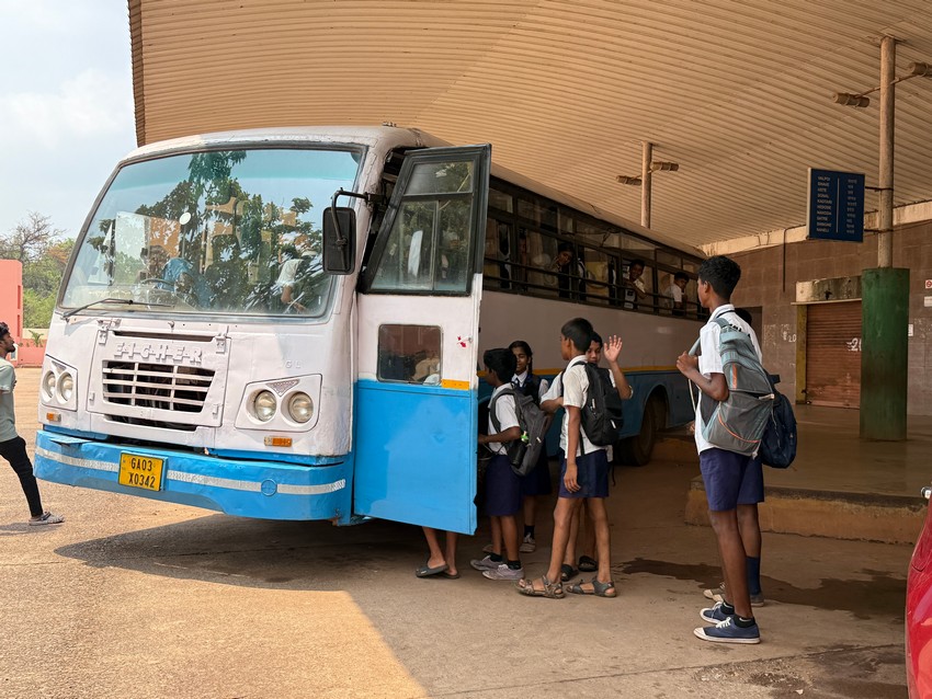 Transportation facility to school going childrens in mining affected areas by K.T.C.L. (Govt.of Goa)