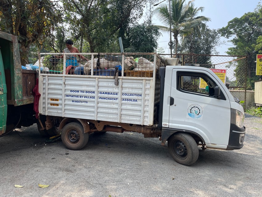 Purchase of Garbage Collection Vehicle Xeldem
