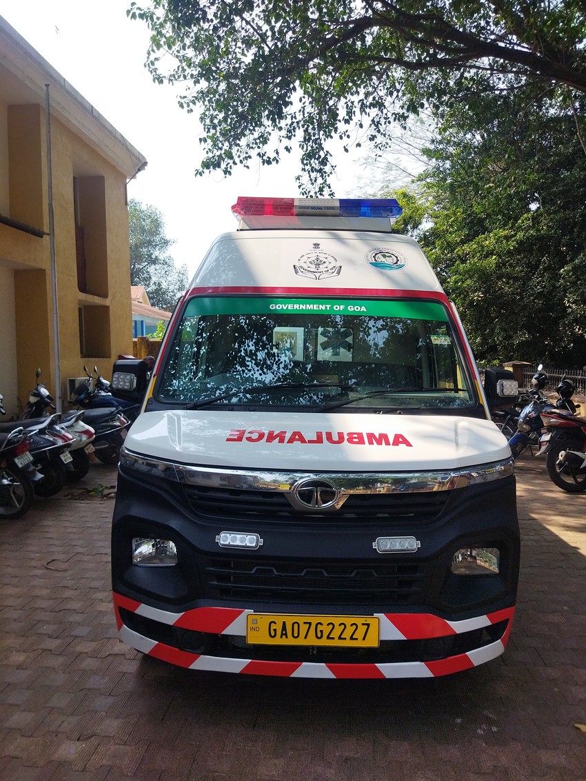 Purchase of Ambulance for CHC Bicholim-0010