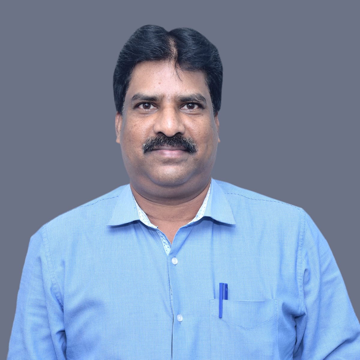 Shri Surendra F. Naik